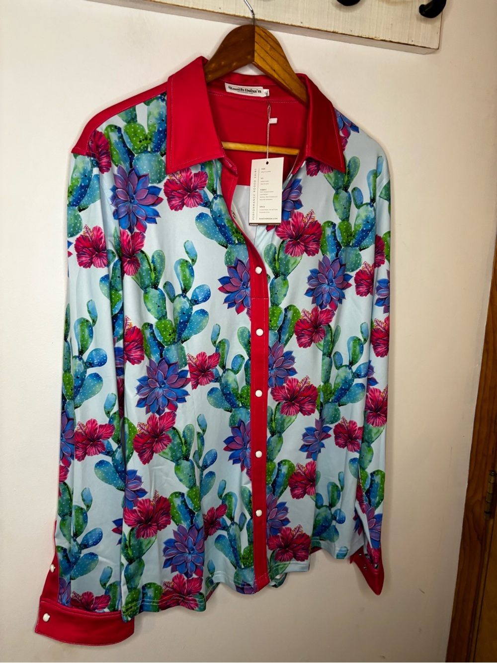 NWT Ranch Dress’n Rodeo Performance Cactus Button-Up Shirt - Picture 4 of 7